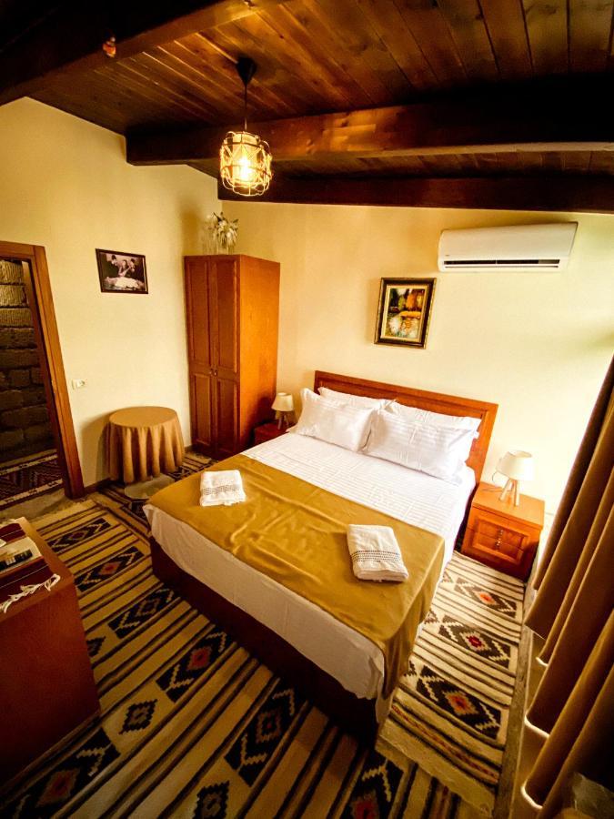 Hotel Iliria Shkoder Exterior photo