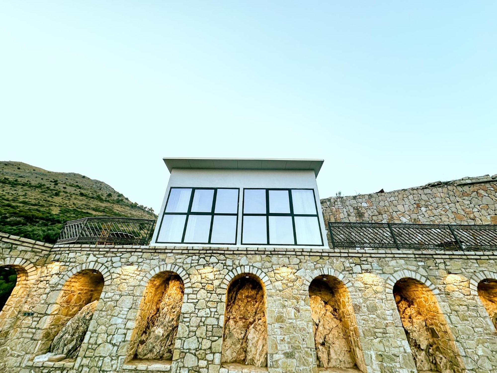 Hotel Iliria Shkoder Exterior photo
